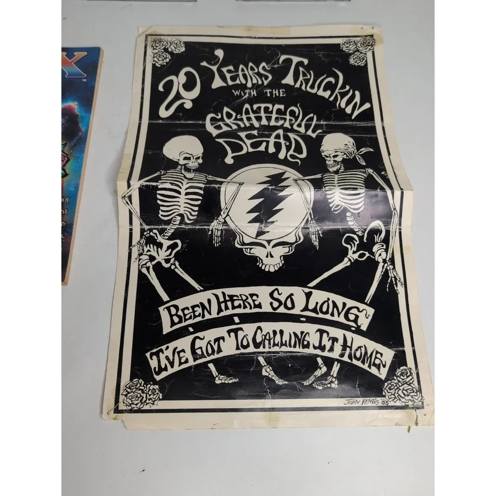 Grateful Dead Memorabilia Lot CDs Poster Relix Magazine 20 Years Truckin' - Picture 2 of 13